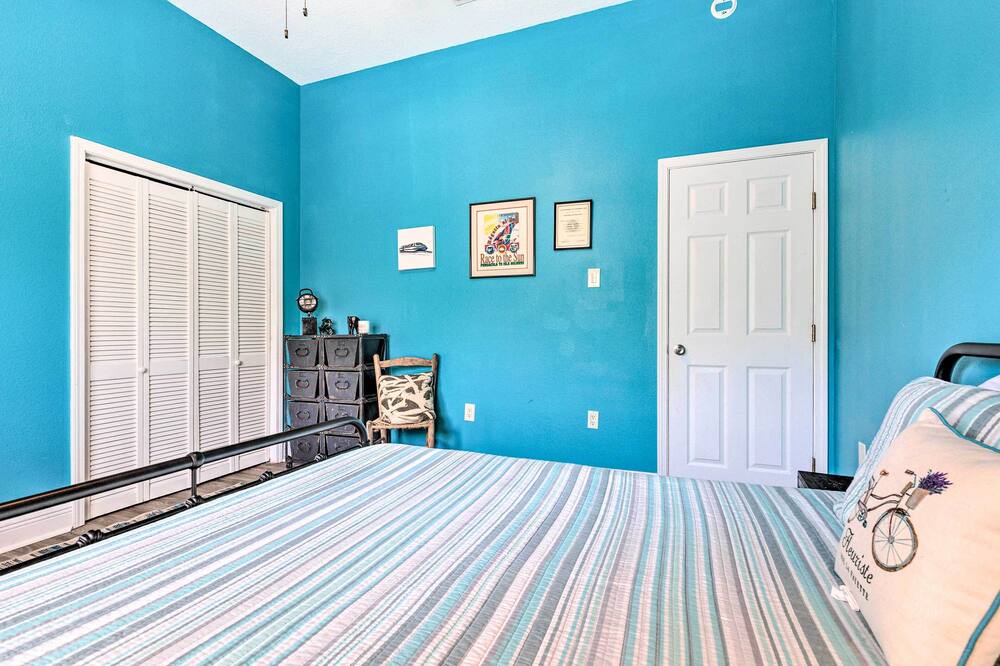 Photo of Bedroom in Waveland