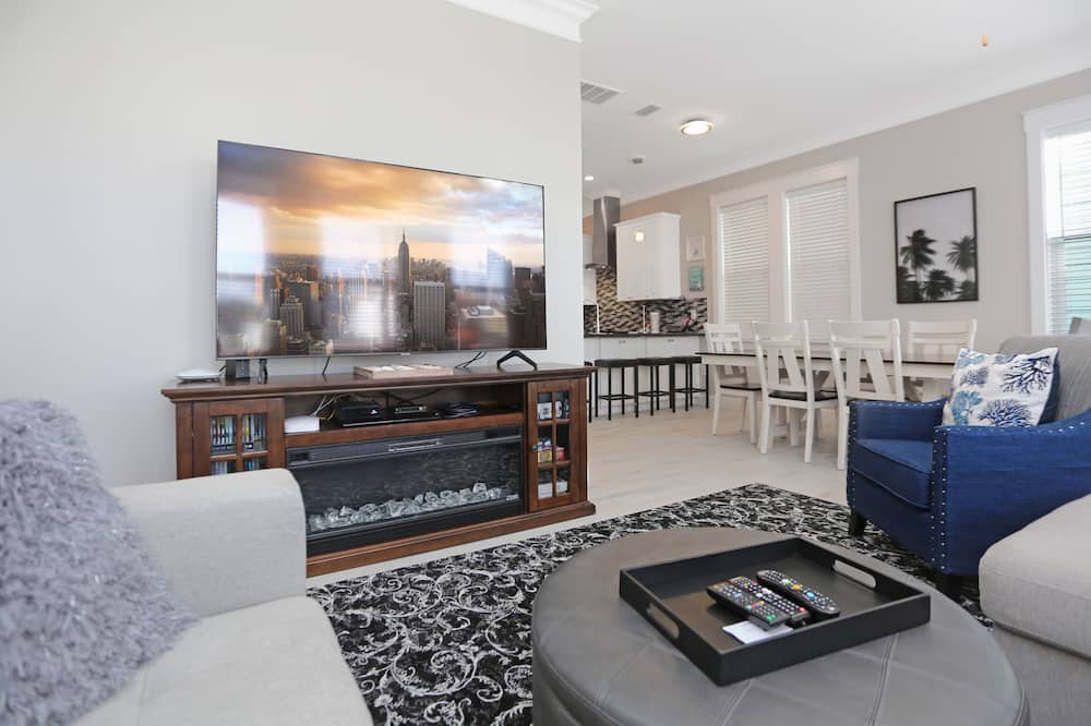 Photo of Bedroom in Waterside Village