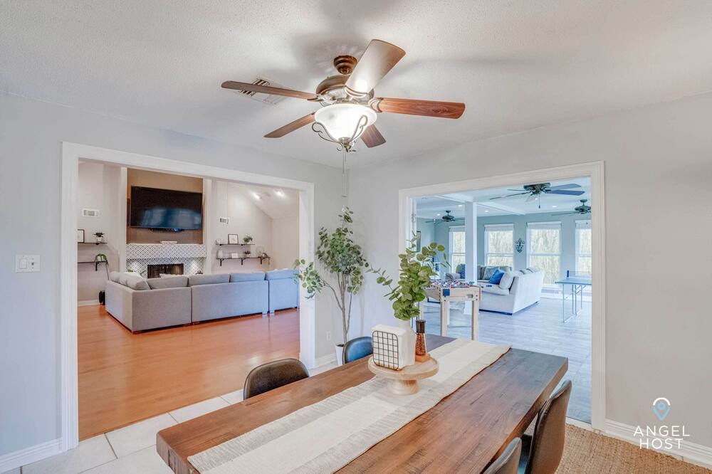 Photo of Bedroom in New Orleans East Area