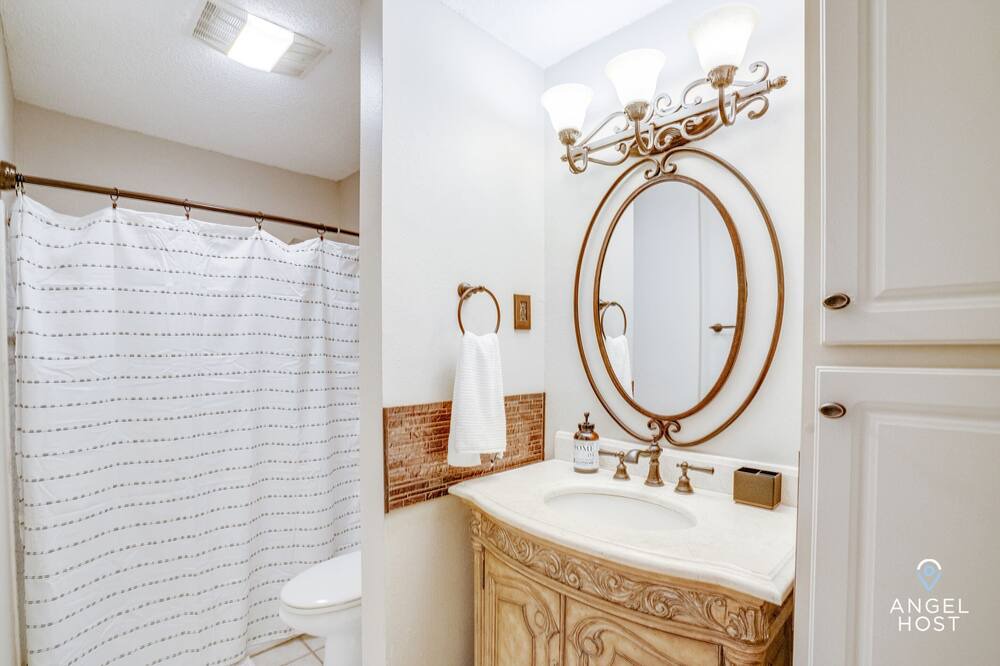 Photo of Bathroom in New Orleans East Area