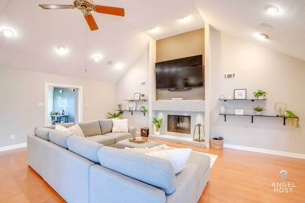 Photo of Bedroom in New Orleans East Area