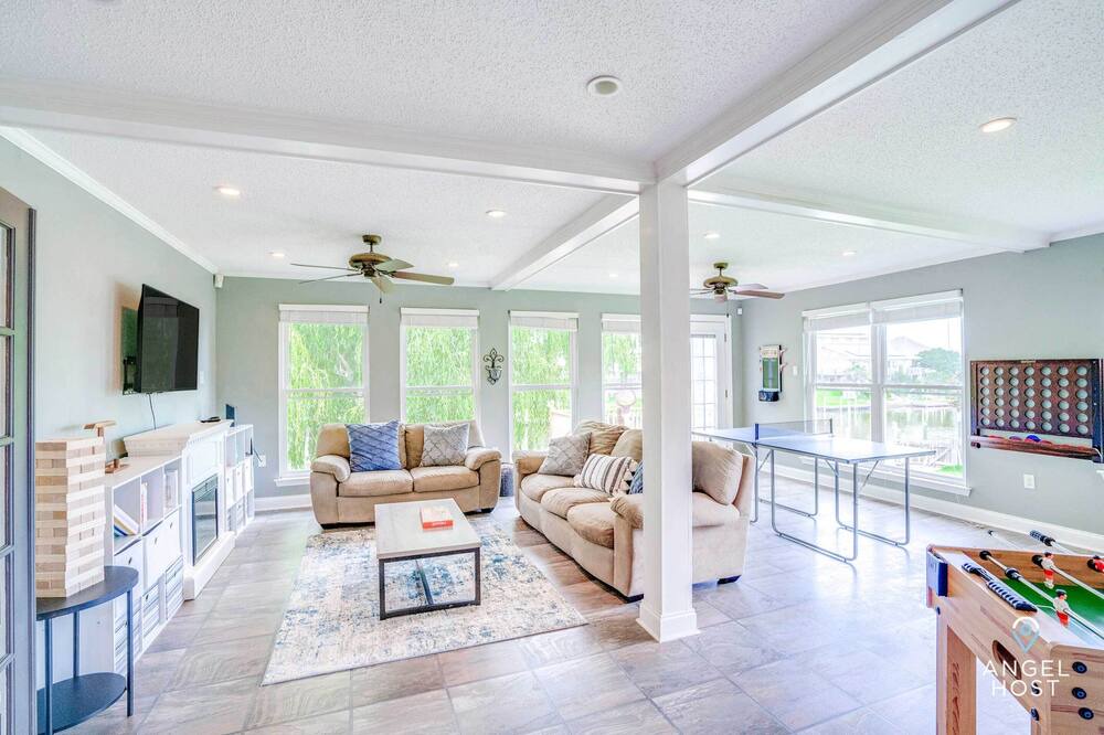 Photo of Bedroom in New Orleans East Area