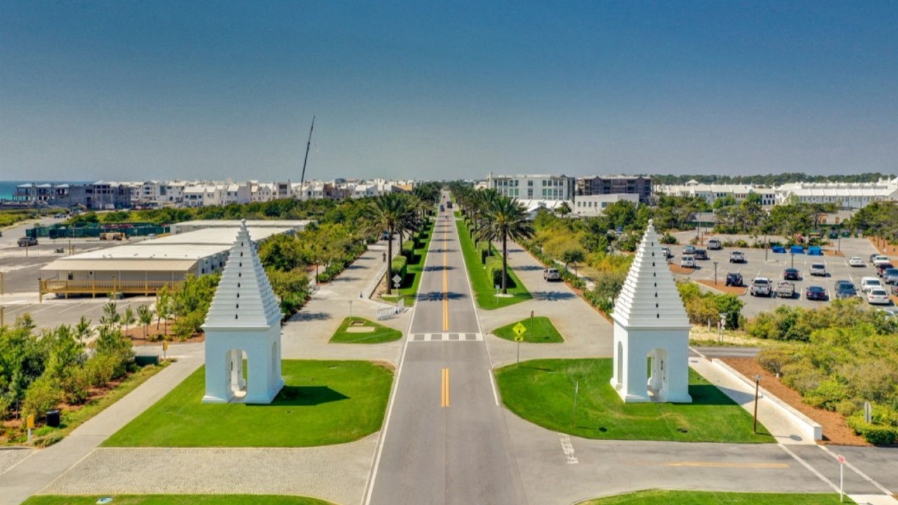 Photo of Others in White's Gulfview