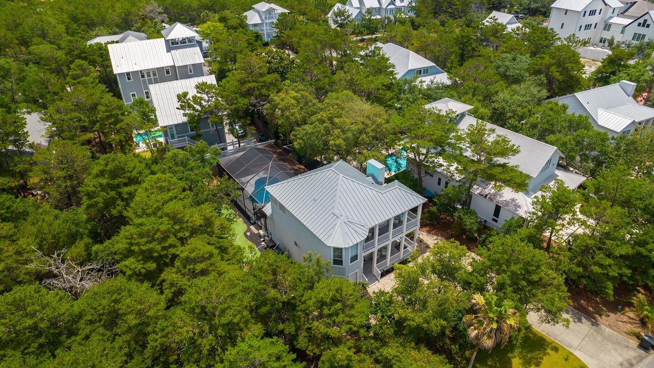 Photo of Outdoor in White's Gulfview