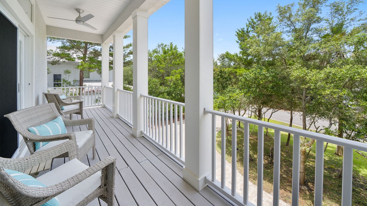 Photo of Patio Balcony in White's Gulfview