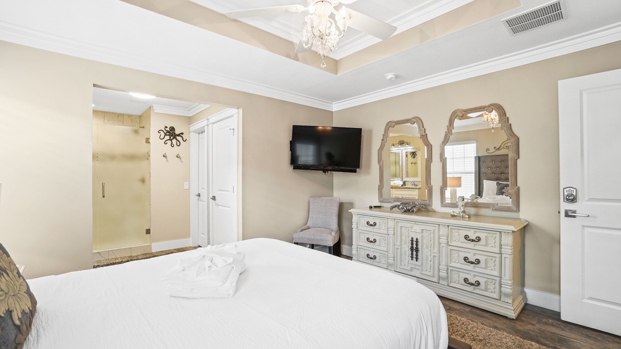 Photo of Bedroom in Riviera Beach