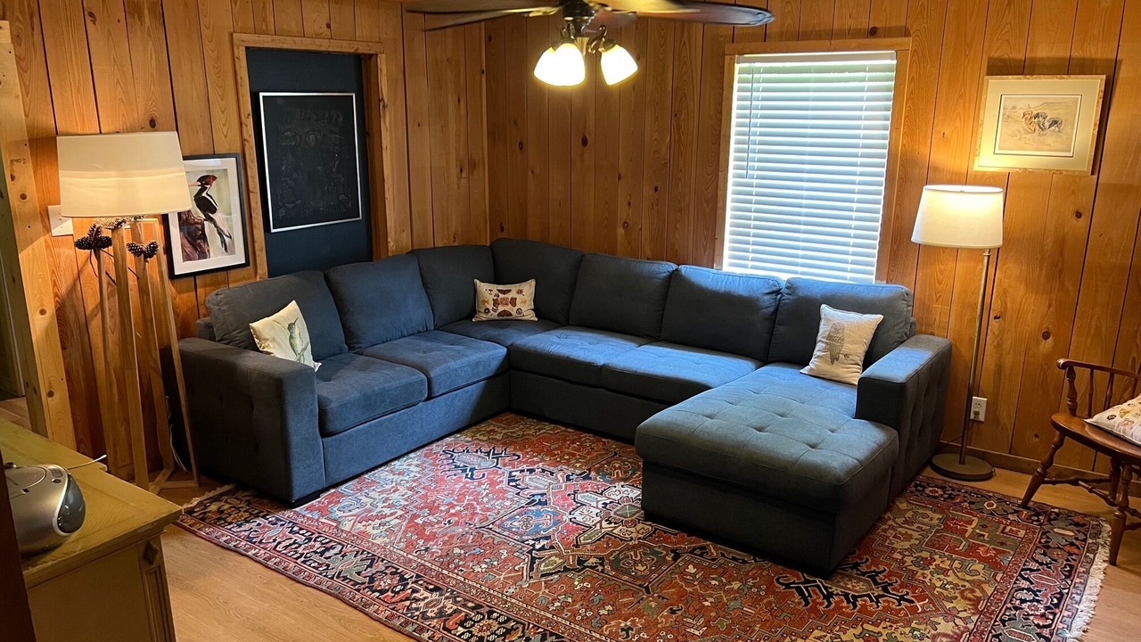 Photo of Livingroom in Call