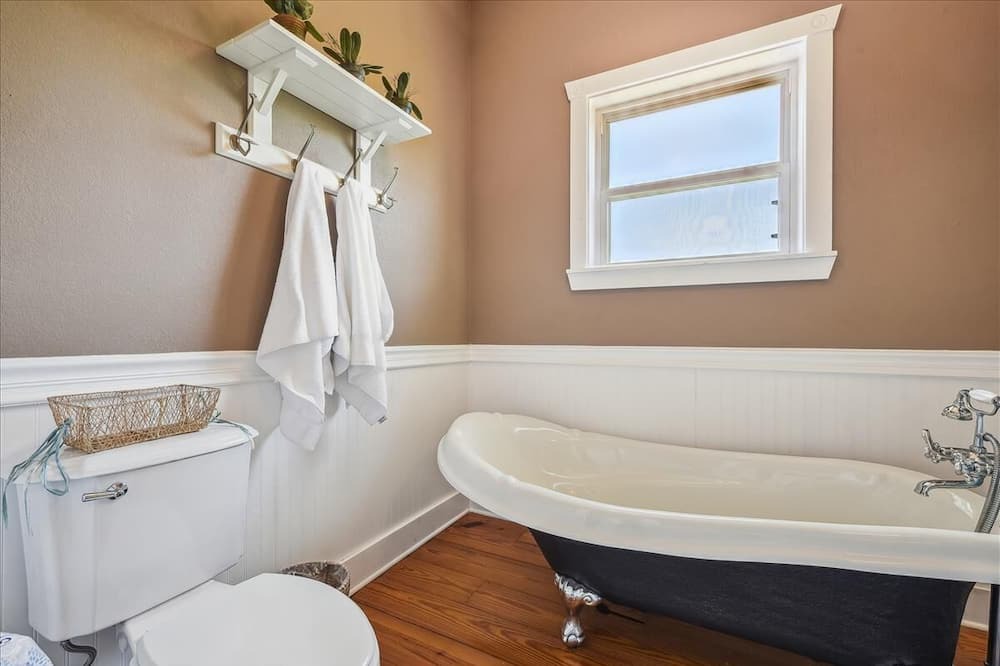 Photo of Bathroom in Sea Palm Village