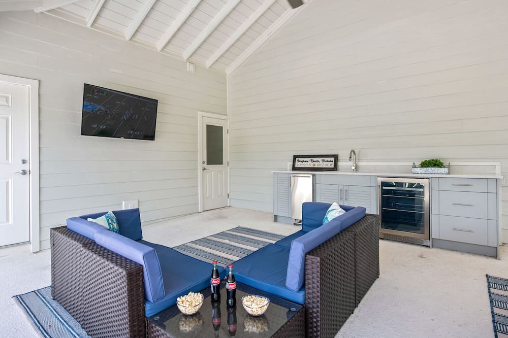 Photo of Kitchen in Village of Sugar Beach