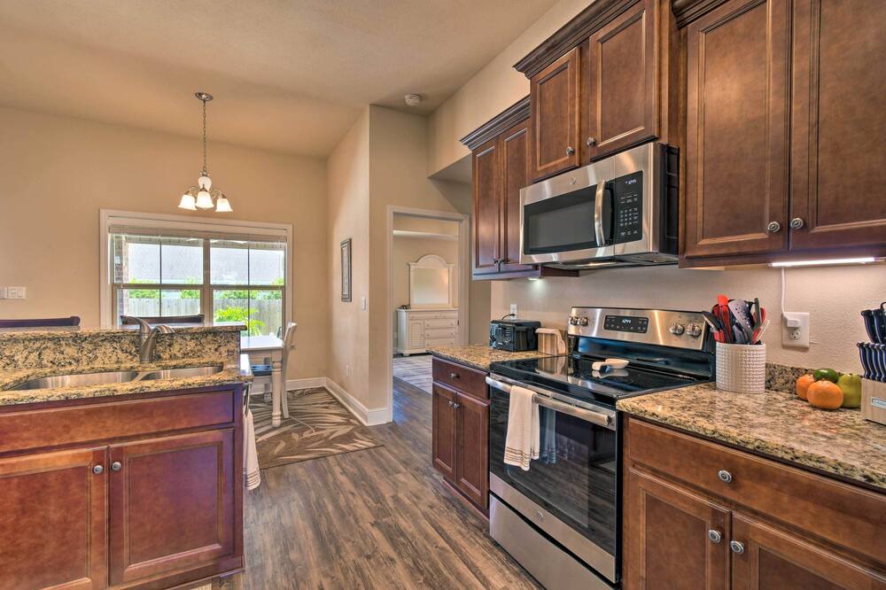 Photo of Kitchen in Foley