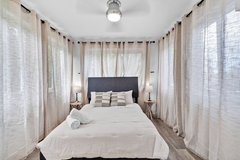 Photo of Bedroom in Seybold