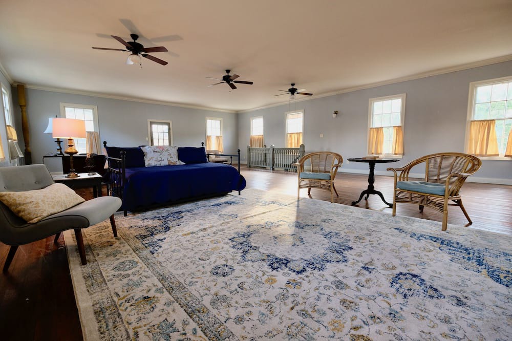 Photo of Bedroom in Breaux Bridge