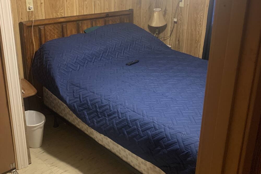 Photo of Bedroom in Chauvin
