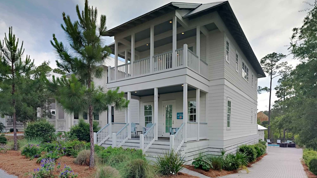 Photo of Outdoor in Lakeside at Blue Mountain Beach