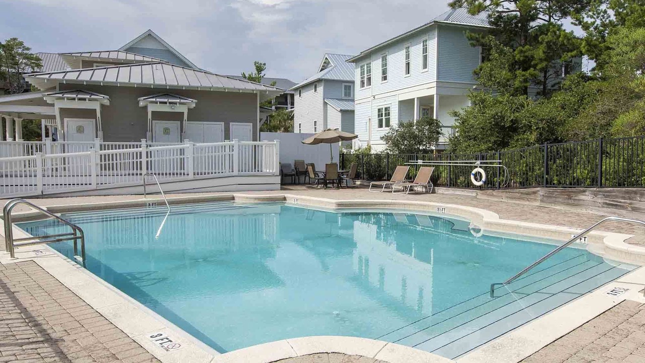 Photo of Outdoor in Lakeside at Blue Mountain Beach