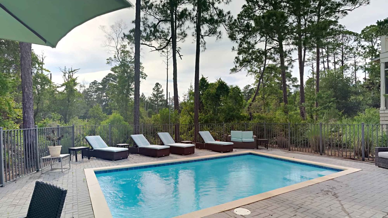 Photo of Outdoor in Lakeside at Blue Mountain Beach