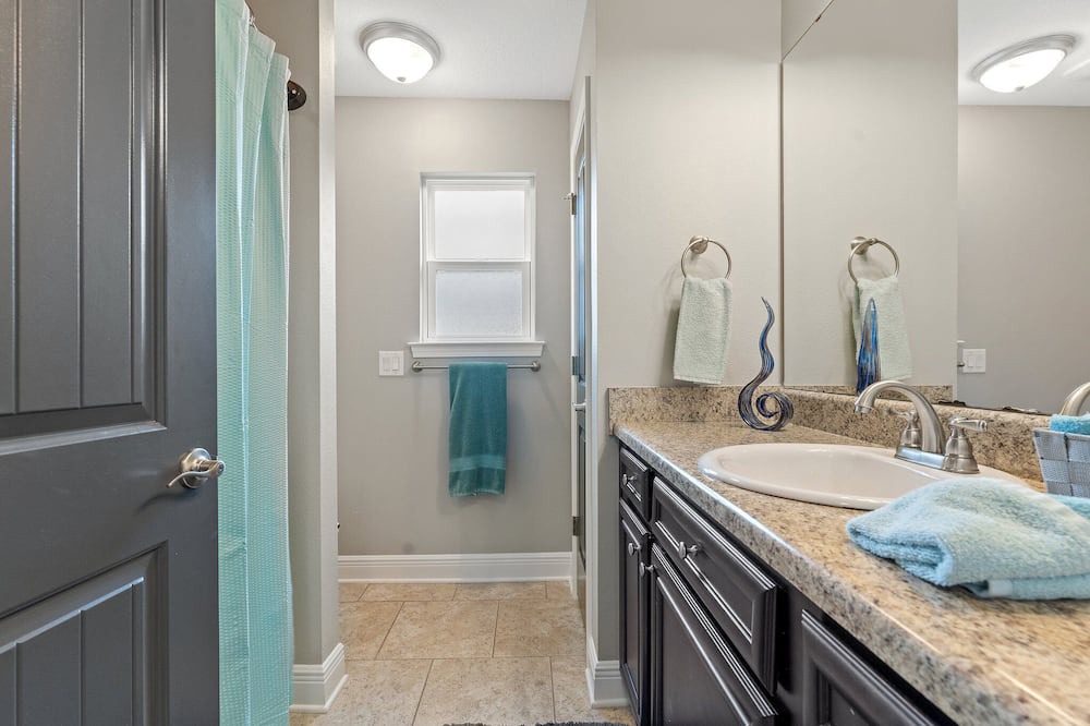 Photo of Bathroom in Gulf Breeze
