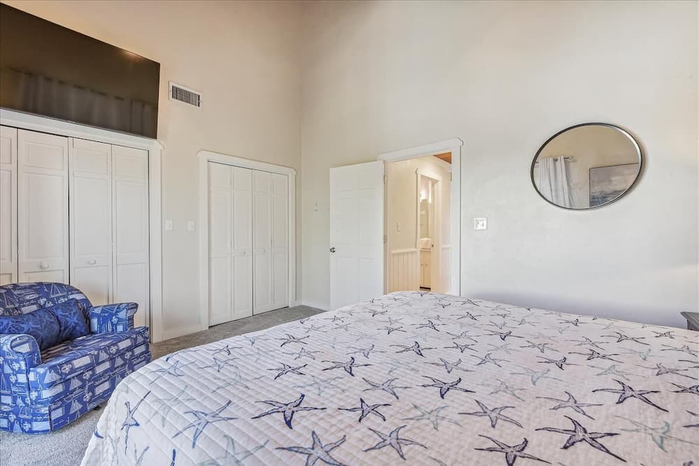 Photo of Bedroom in Treasure Beach Village