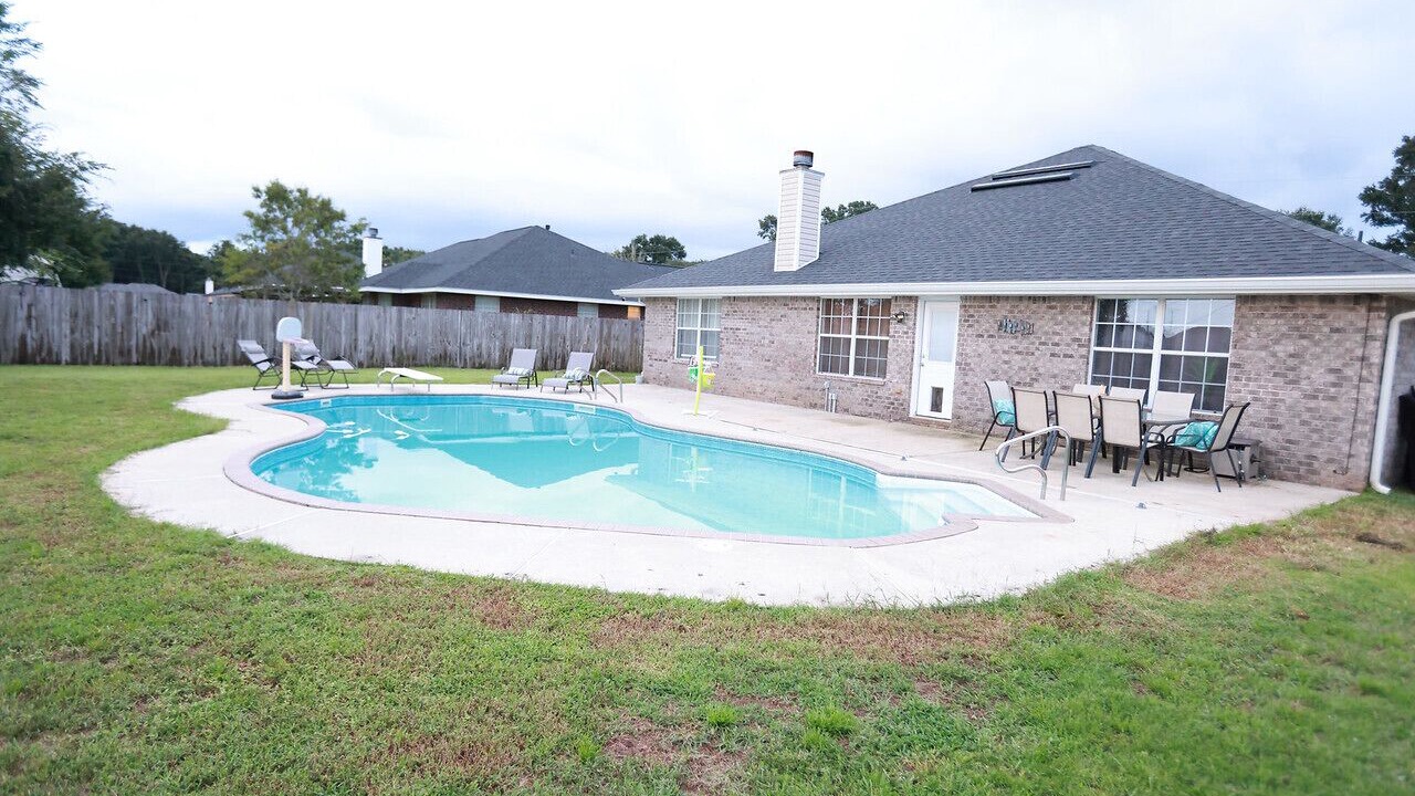 Photo of Outdoor in Milton