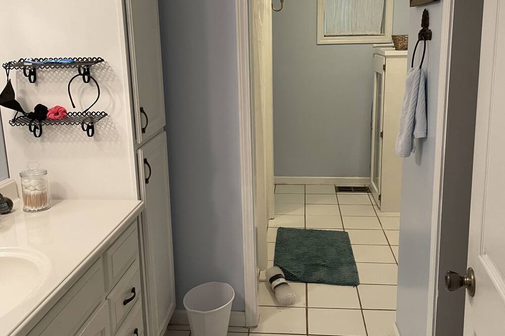 Photo of Bathroom in Oxford