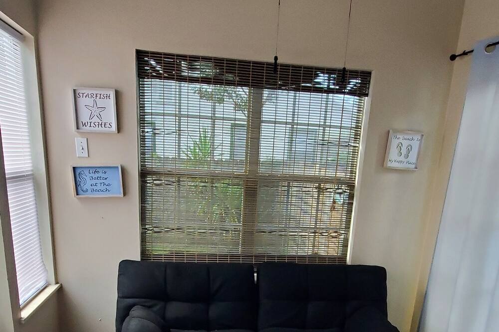 Photo of Livingroom in Biloxi