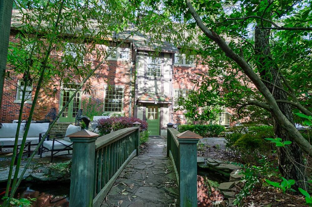 Photo of Outdoor in Greater Belhaven
