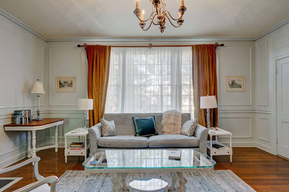Photo of Bedroom in Greater Belhaven