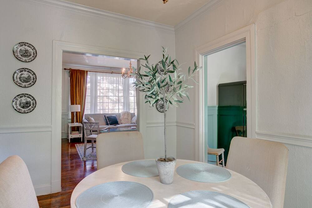 Photo of Bedroom in Greater Belhaven