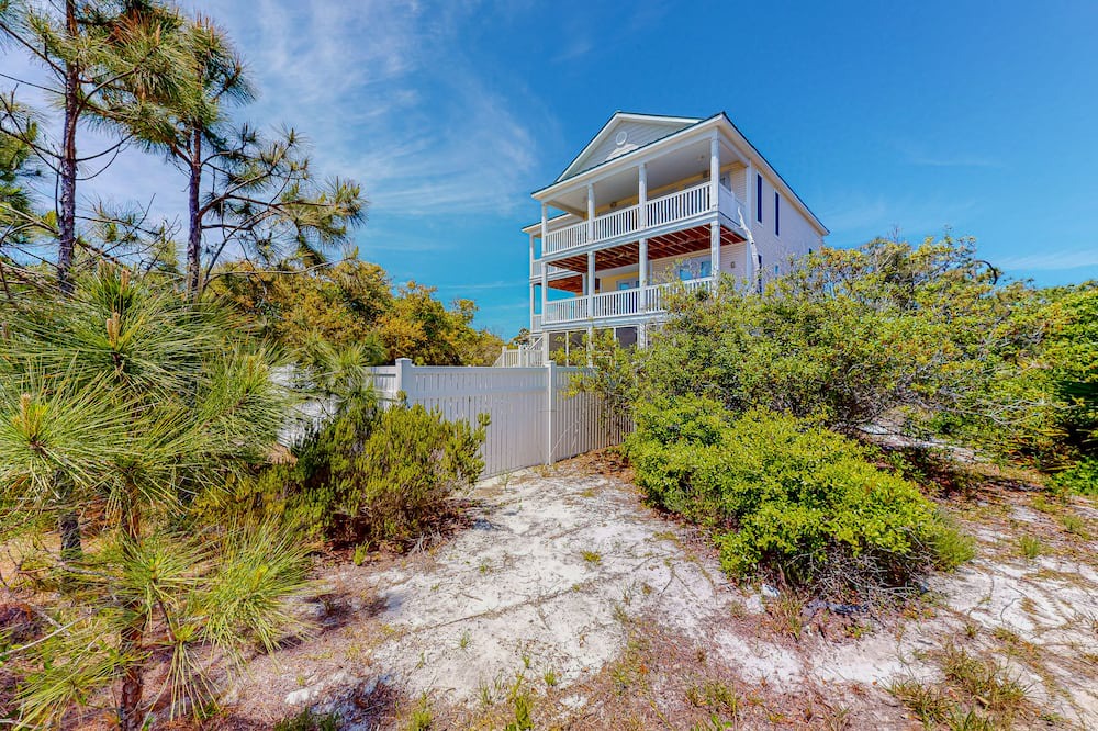 Photo of Outdoor in Treasure Beach Village