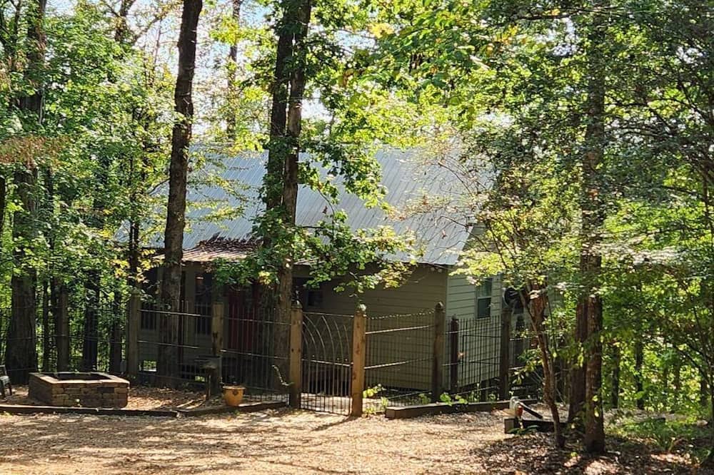 Photo of Outdoor in Rose Hill