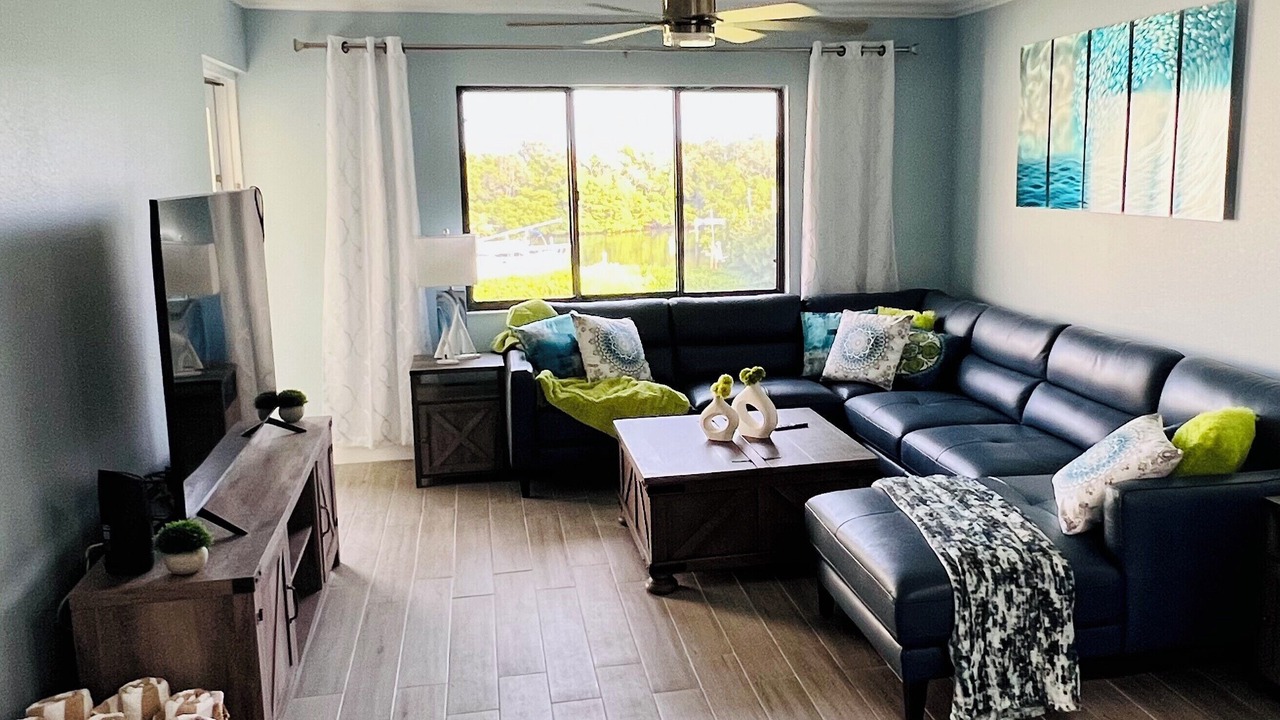 Photo of Livingroom in Tierra Verde