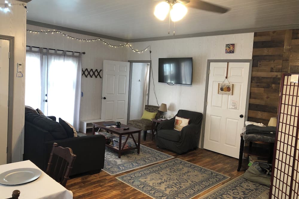 Photo of Livingroom in Scott