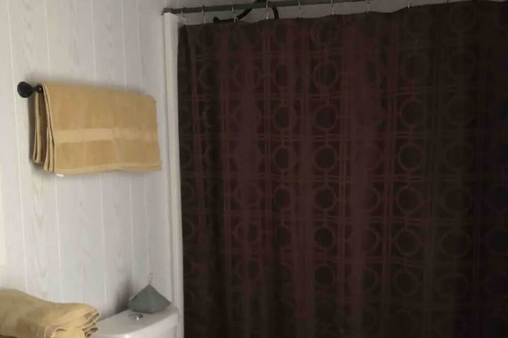 Photo of Bathroom in Scott