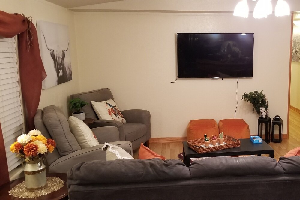 Photo of Livingroom in Mineola