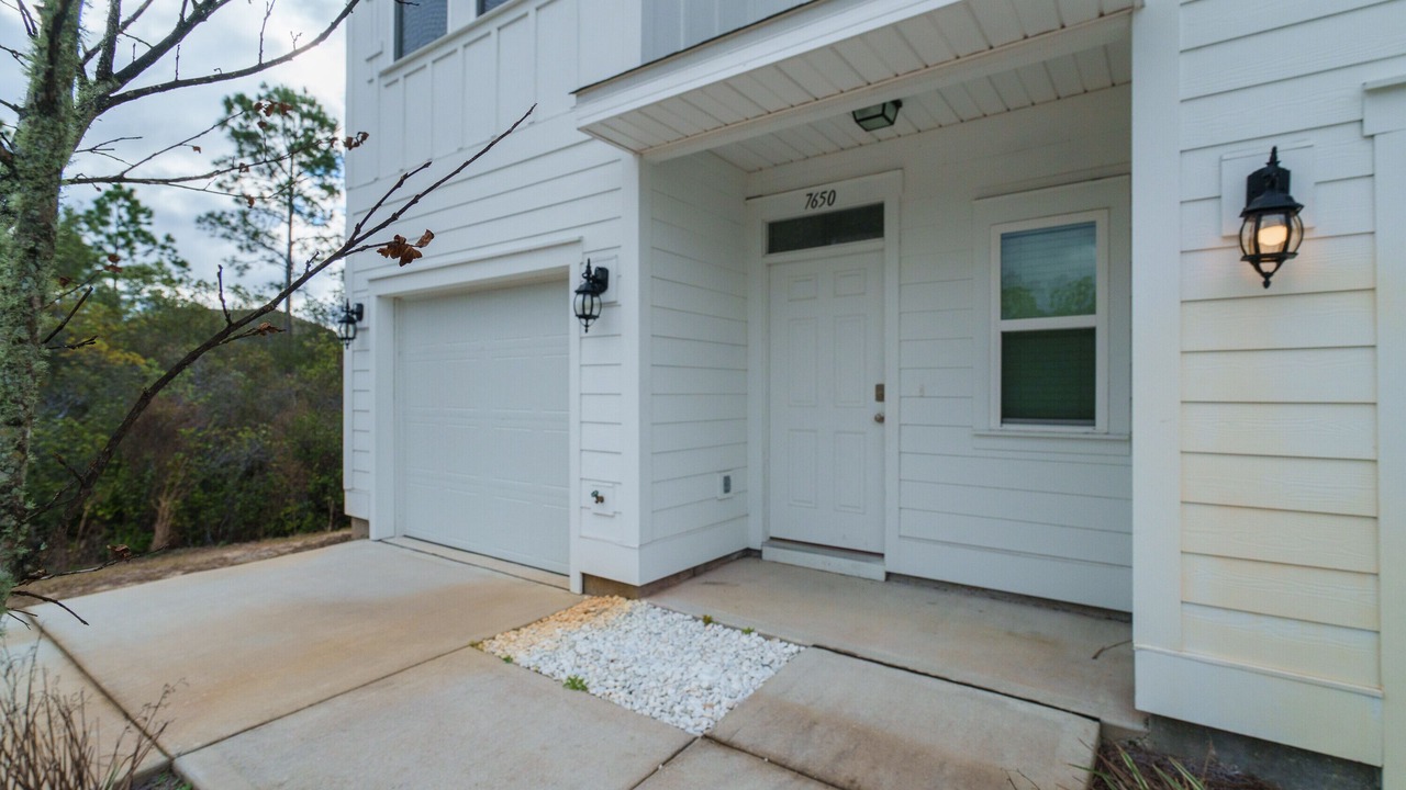 Photo of Outdoor in Thomas Drive