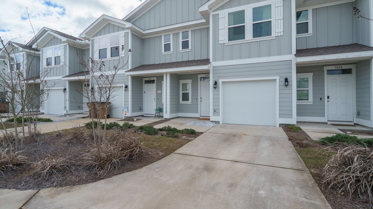 Photo of Outdoor in Thomas Drive