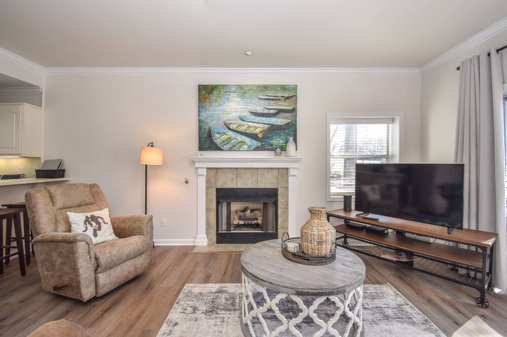 Photo of Livingroom in Dadeville