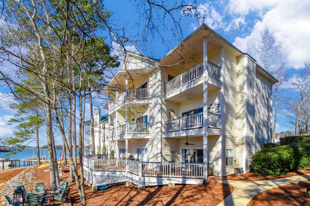 Photo of Outdoor in Dadeville