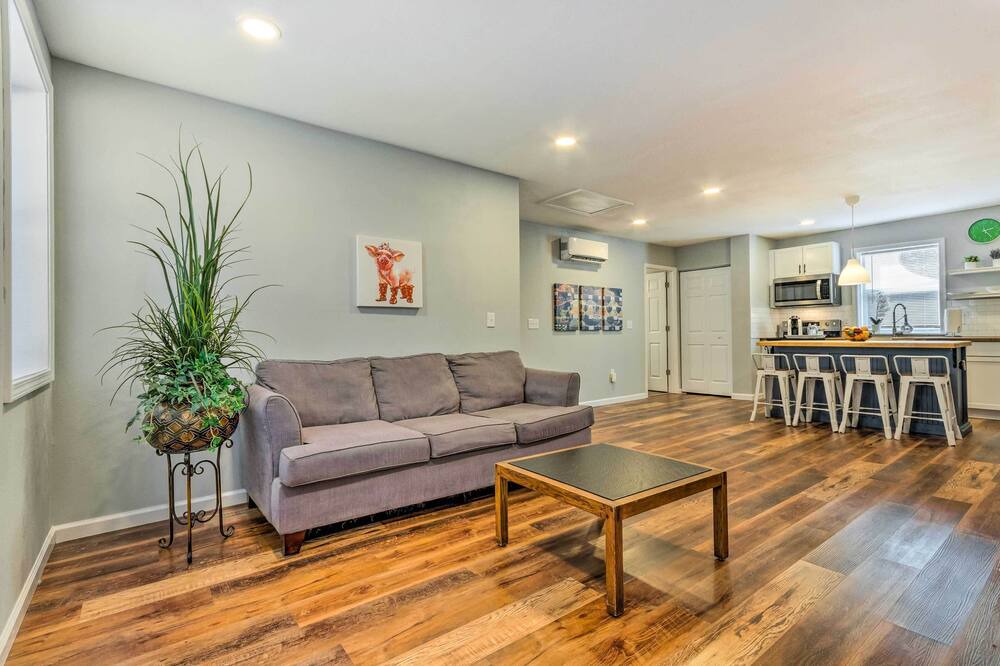 Photo of Livingroom in Harold
