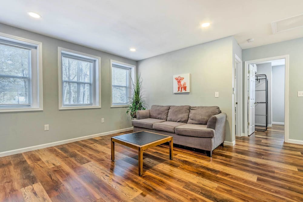 Photo of Livingroom in Harold