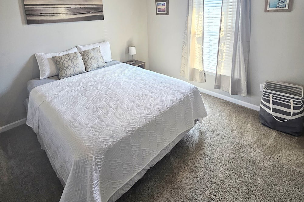 Photo of Bedroom in Denham Springs