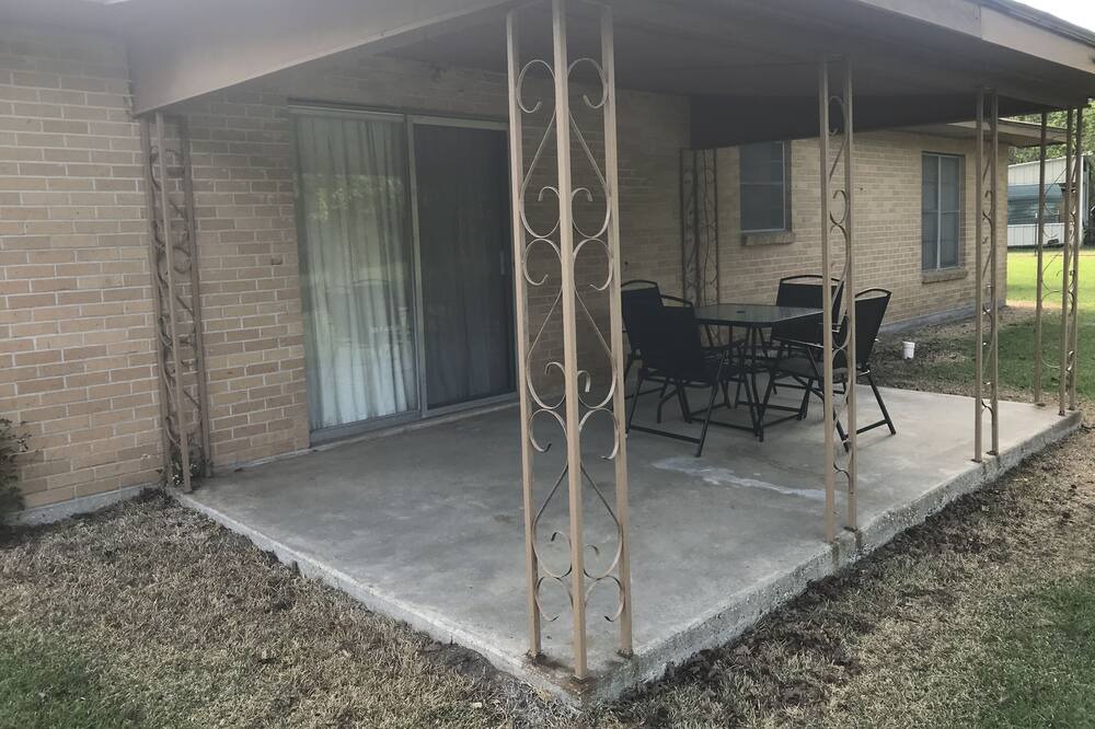 Photo of Outdoor in Hemphill