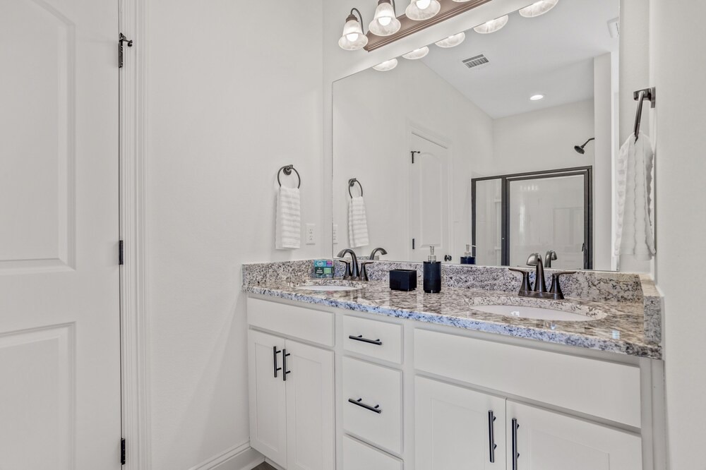Photo of Bathroom in Lake Charles