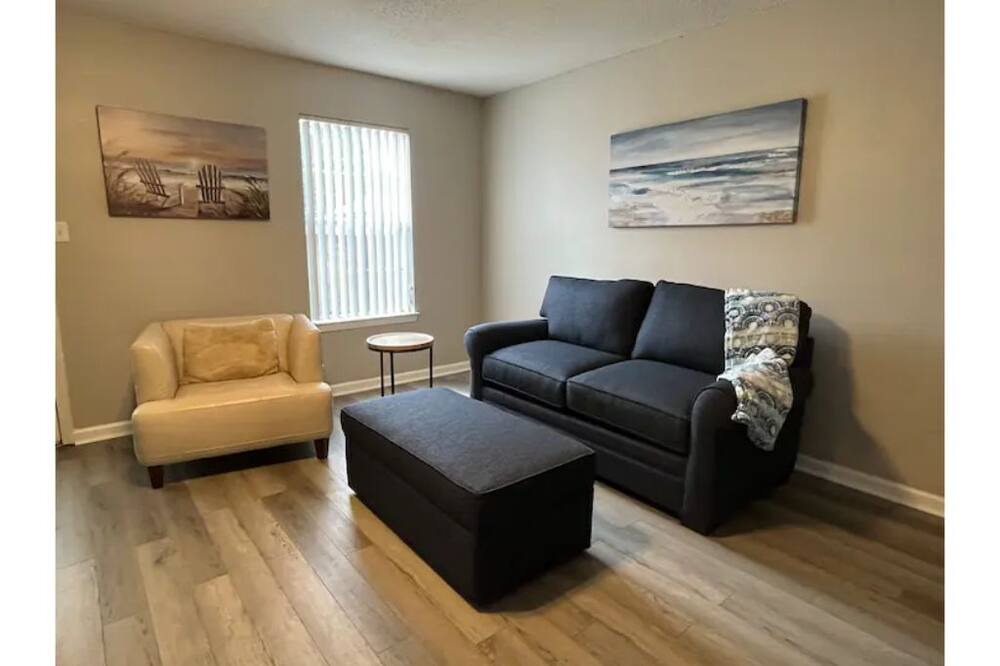 Photo of Livingroom in Wright