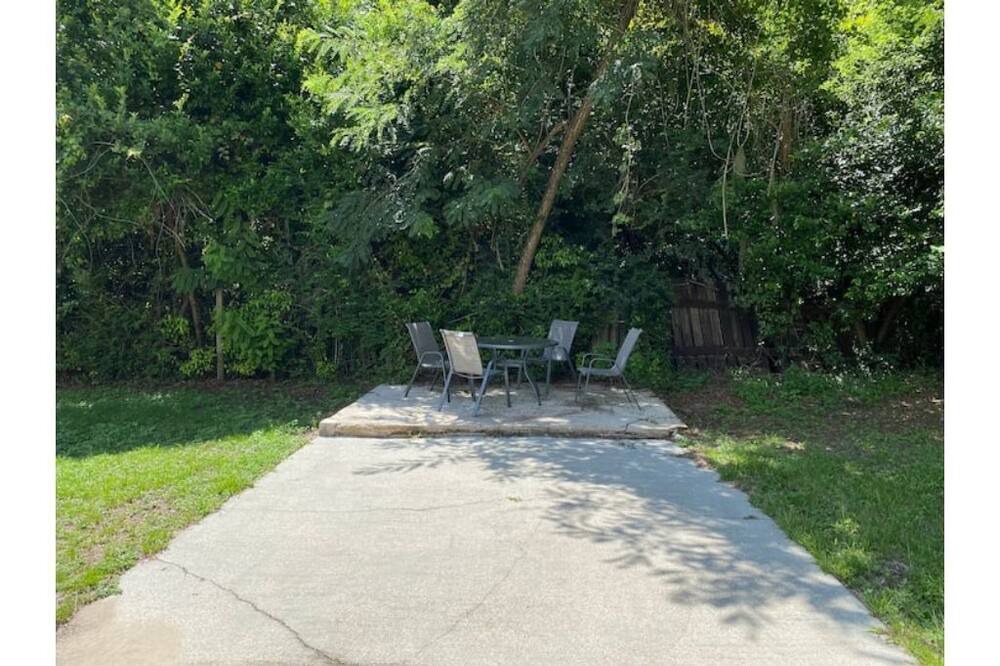 Photo of Outdoor in Milton