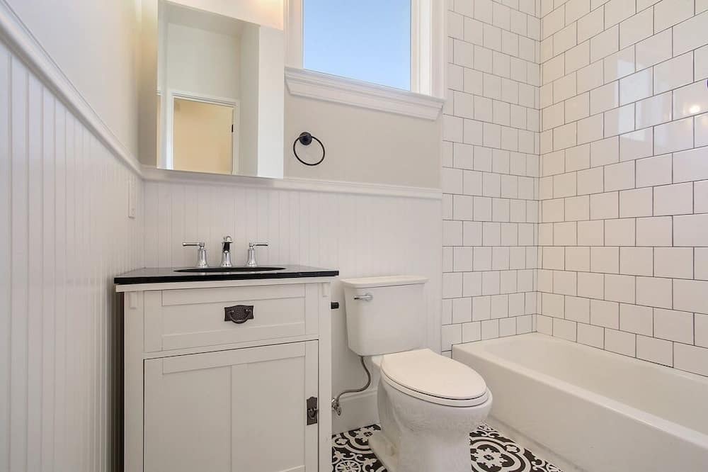 Photo of Bathroom in Faubourg Delassize