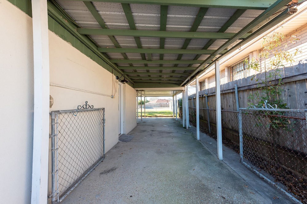 Photo of Outdoor in Kenner - Louis Armstrong International Airport