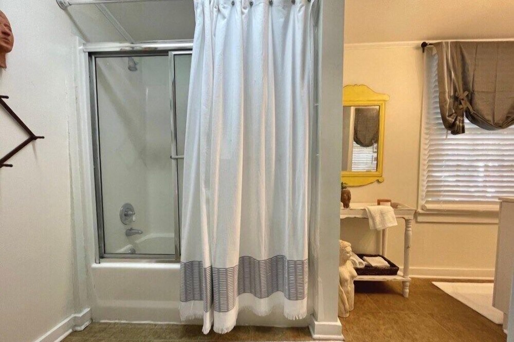 Photo of Bathroom in Oxford