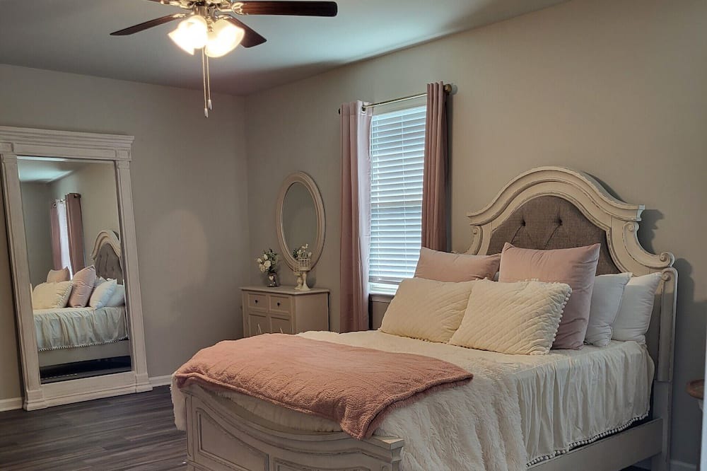 Photo of Bedroom in Shenandoah