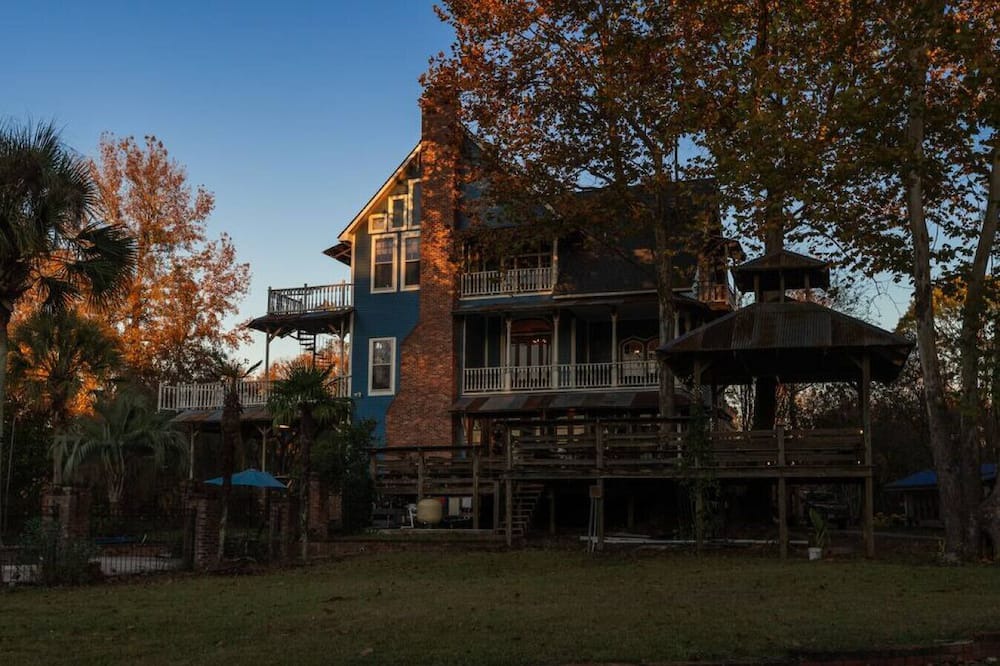 Photo of Others in St. Francisville